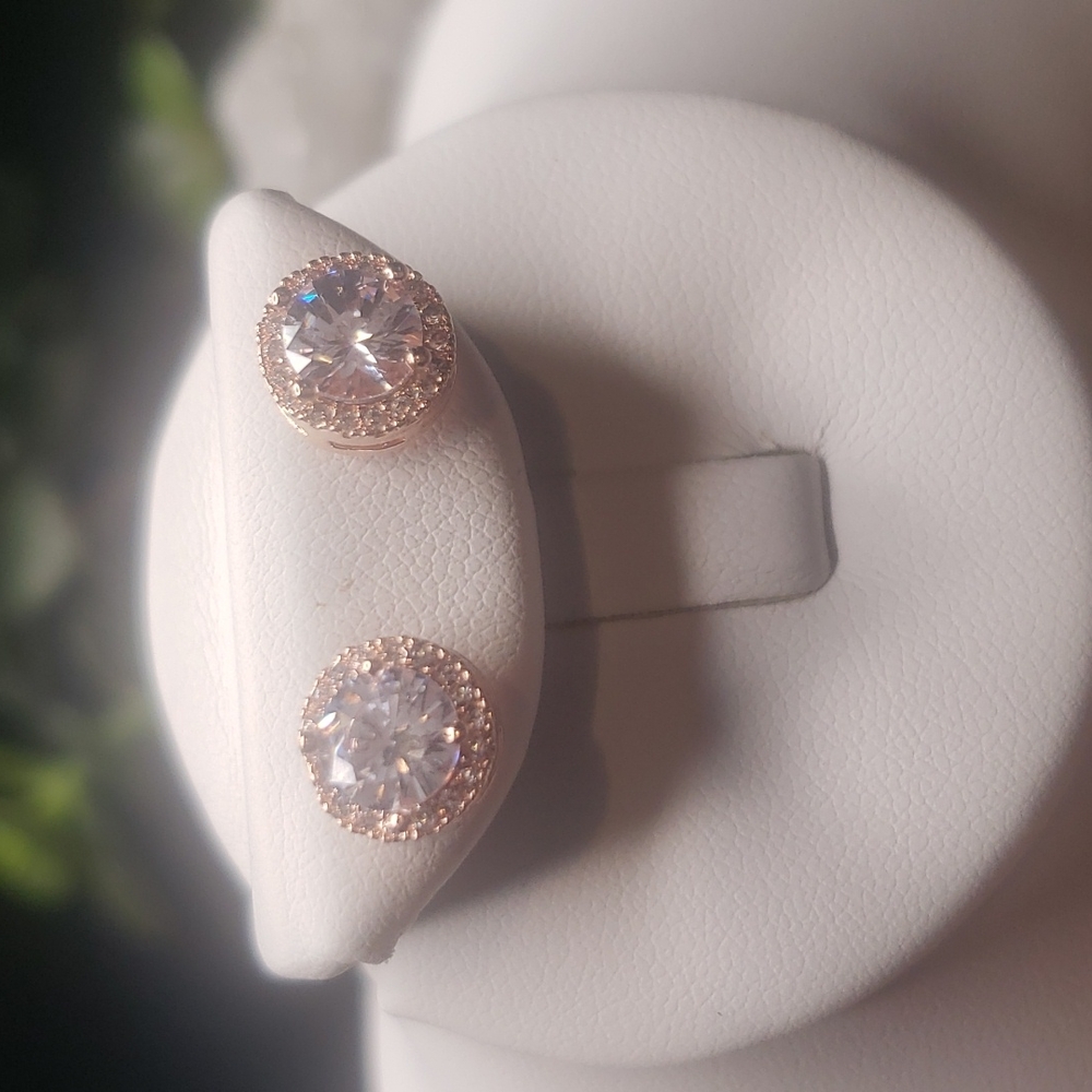 Cubia zirconia earrings